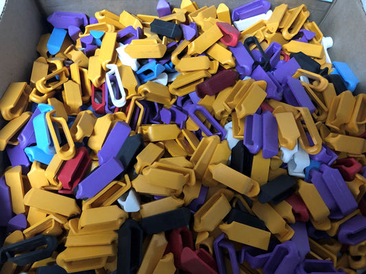 TAGS (ASSORTED COLOURS)