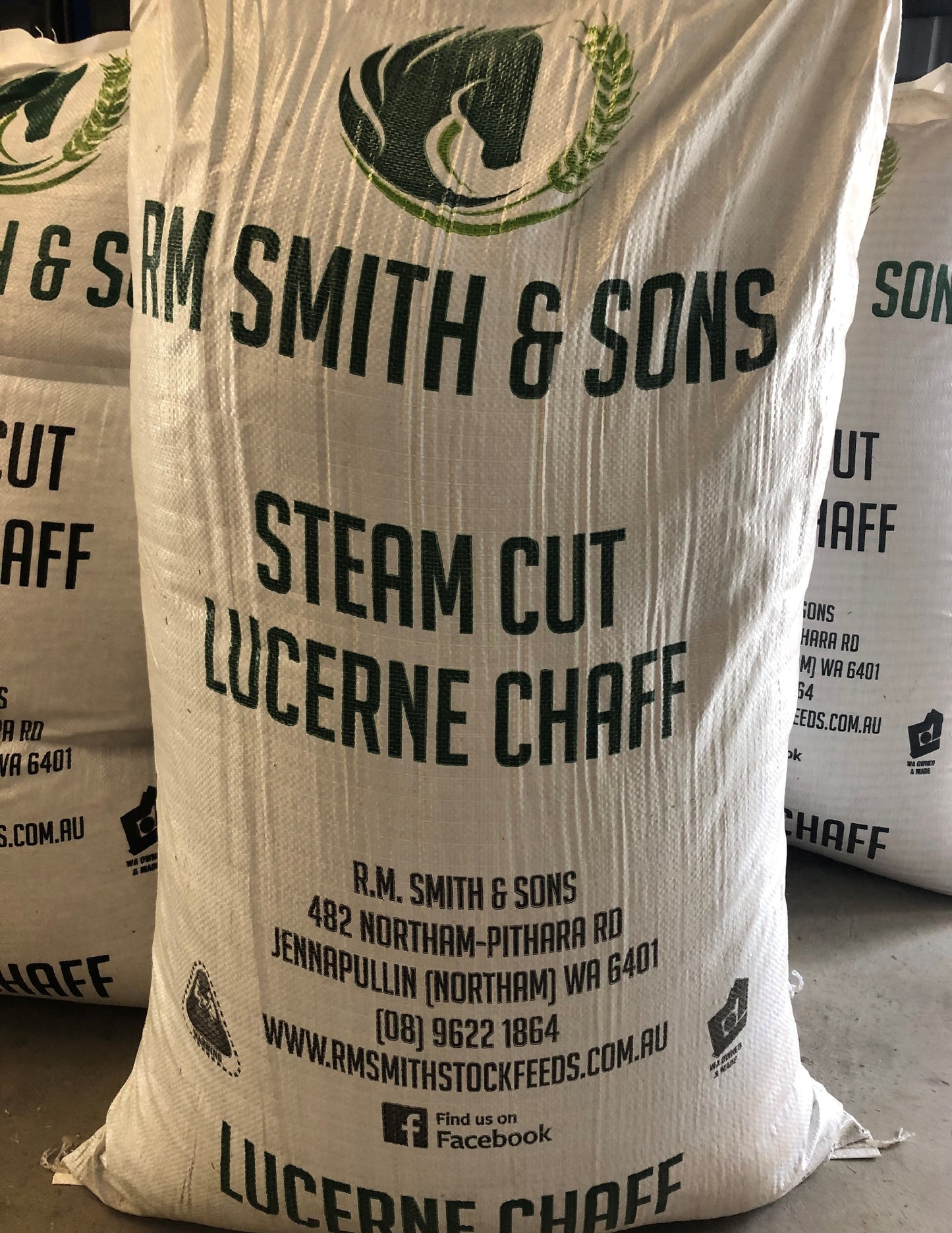 RM SMITH CHAFF LUCERNE (POLY BAG)
