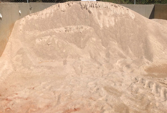 RIVER SAND SCREENED (PER SCOOP)