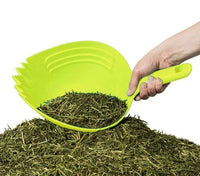 FEED SCOOP WITH TEETH [Clr:Yellow]