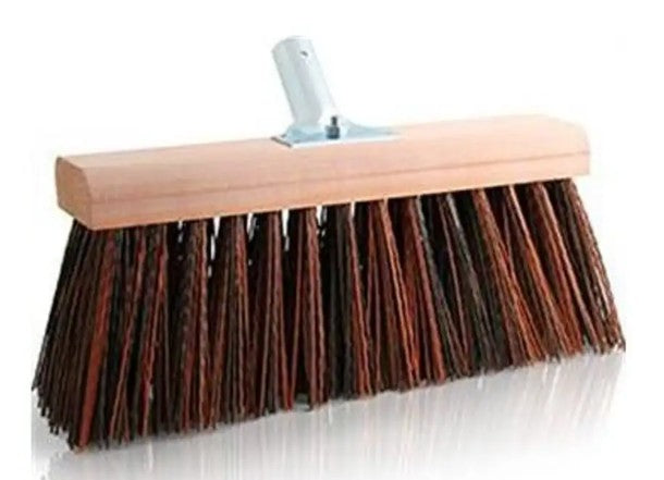 BROOM TRADIES MATE YARD